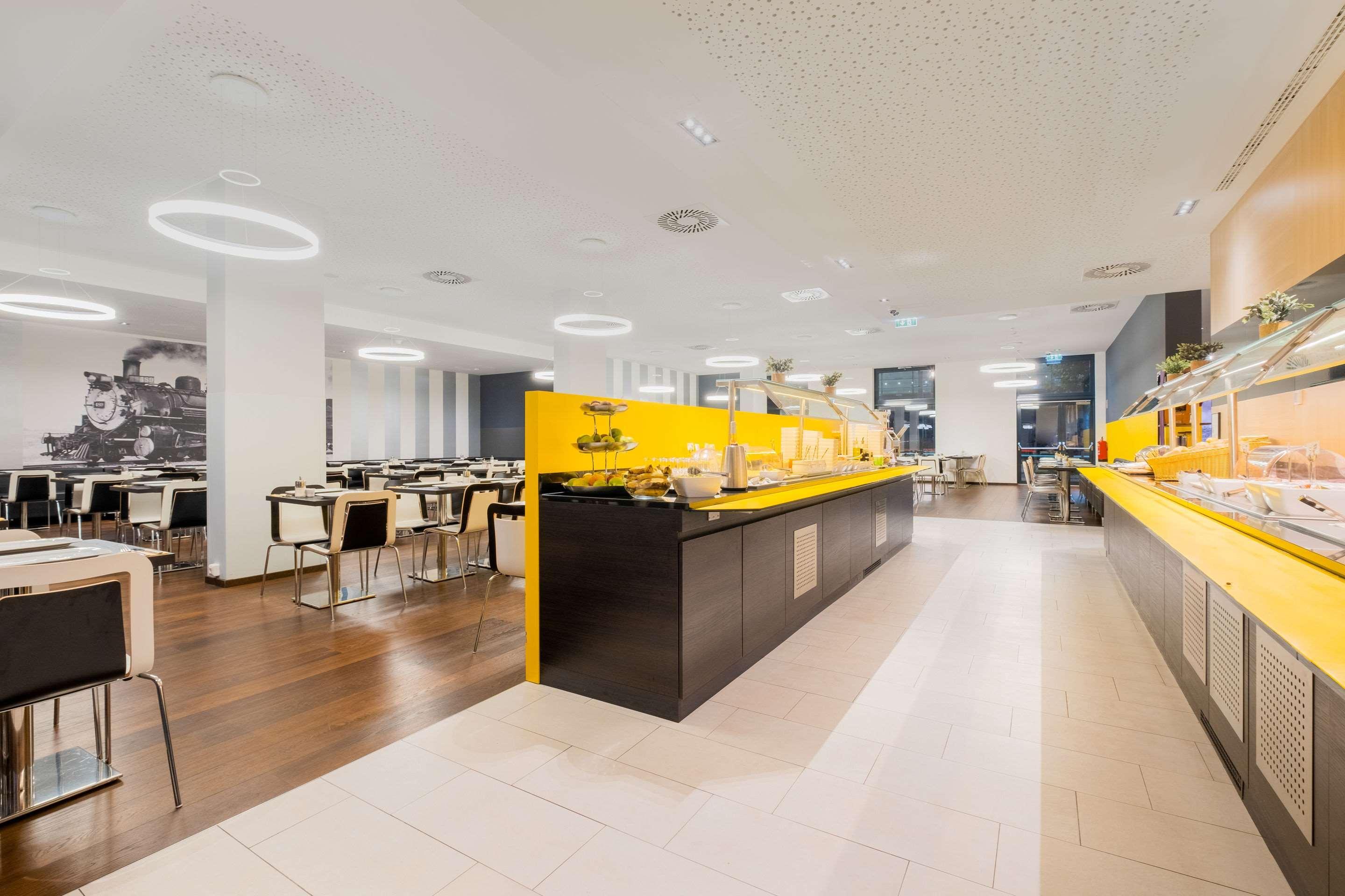Star Premium Hauptbahnhof Hotel 4*
