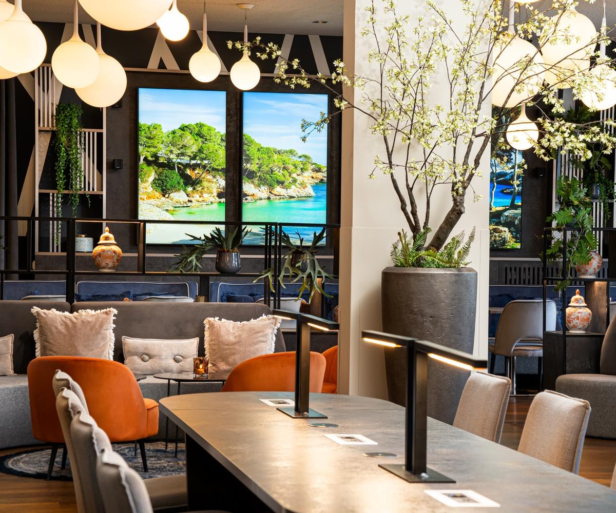 Hotel Star Premium Hauptbahnhof 4*