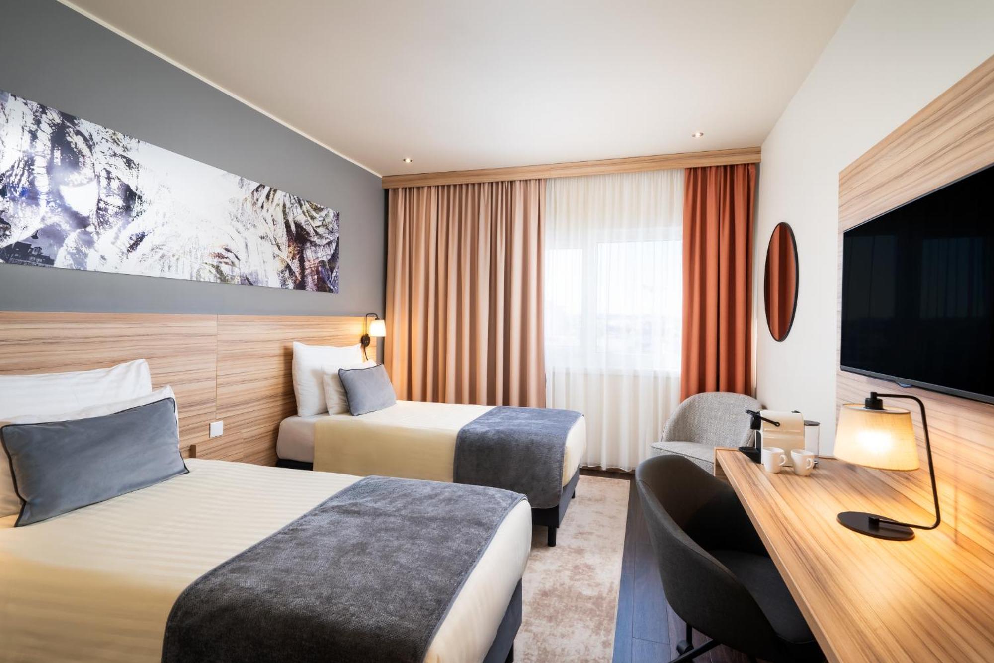 Star Premium Hauptbahnhof 4*